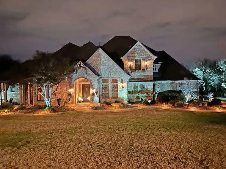 Landscape lighting in Argyle, Texas by TC Lighting &mdash; photograph 9