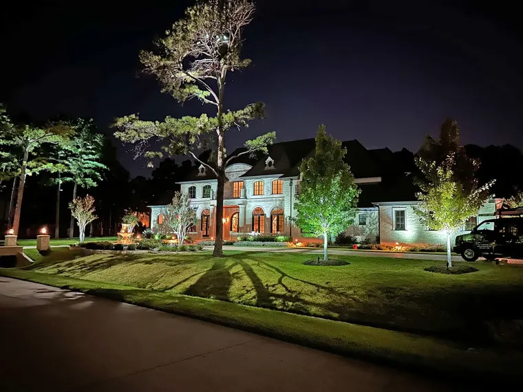 Landscape lighting in Dallas, Texas by TC Lighting &mdash; photograph 9