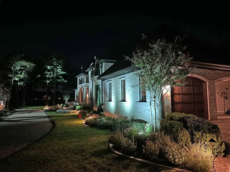 Landscape lighting in Dallas, Texas by TC Lighting &mdash; photograph 10