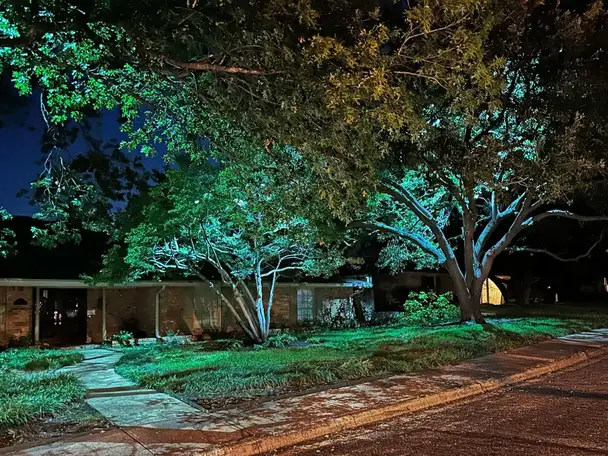 Landscape lighting in Dallas, Texas by TC Lighting &mdash; photograph 18