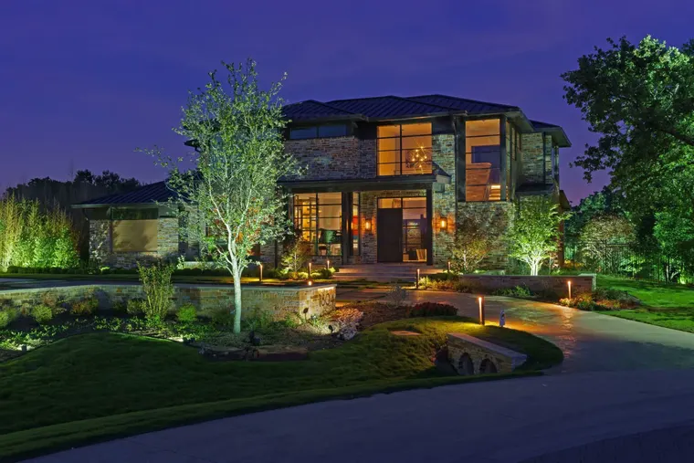 Landscape lighting in Flower Mound, Texas by TC Lighting &mdash; photograph 25
