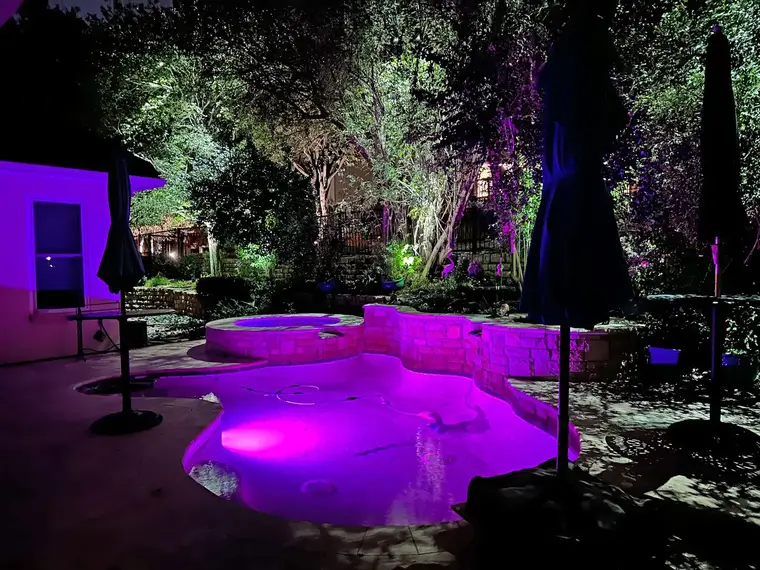 Landscape lighting in Las Colinas, Irving, Texas by TC Lighting &mdash; photograph 2