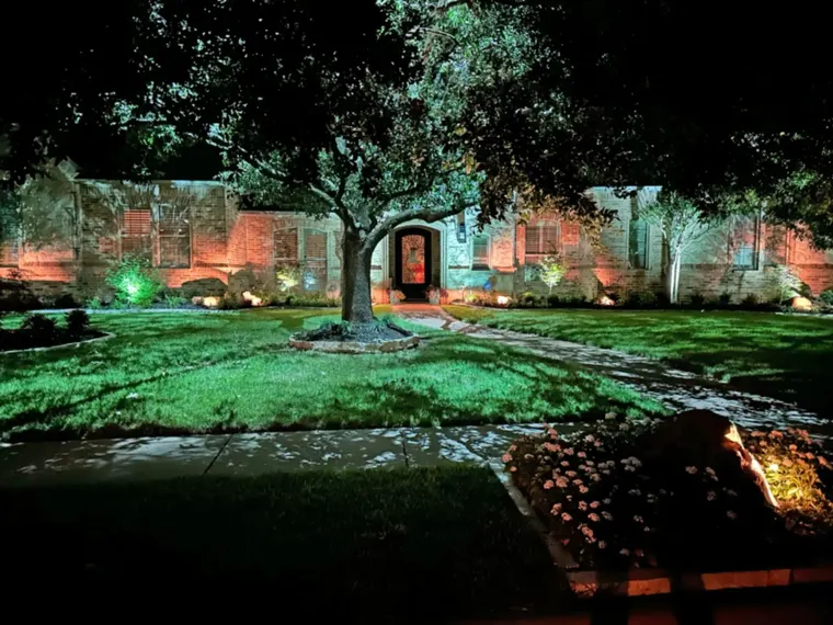 Landscape lighting in Preston Hollow, Dallas by TC Lighting &mdash; photograph 2