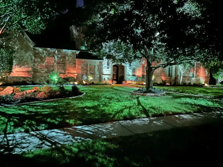 Landscape lighting in Preston Hollow, Dallas by TC Lighting &mdash; photograph 11