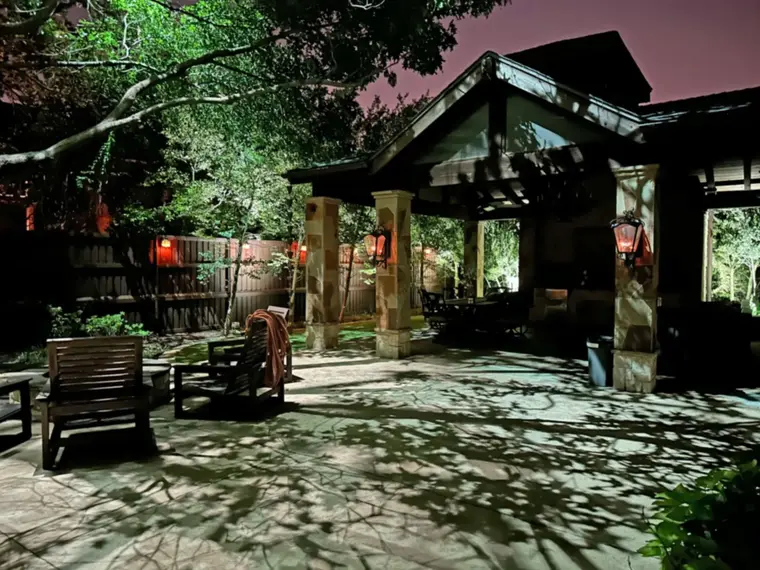 Landscape lighting in Preston Hollow, Dallas by TC Lighting &mdash; photograph 23